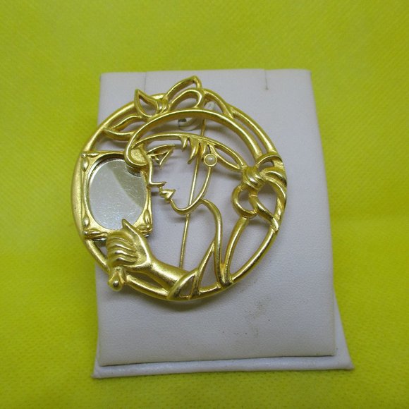 Large TONA Brooch 2 3/16 Inches Tona Womans Face Real Mirror Pearl Earrings Hat - Picture 4 of 10